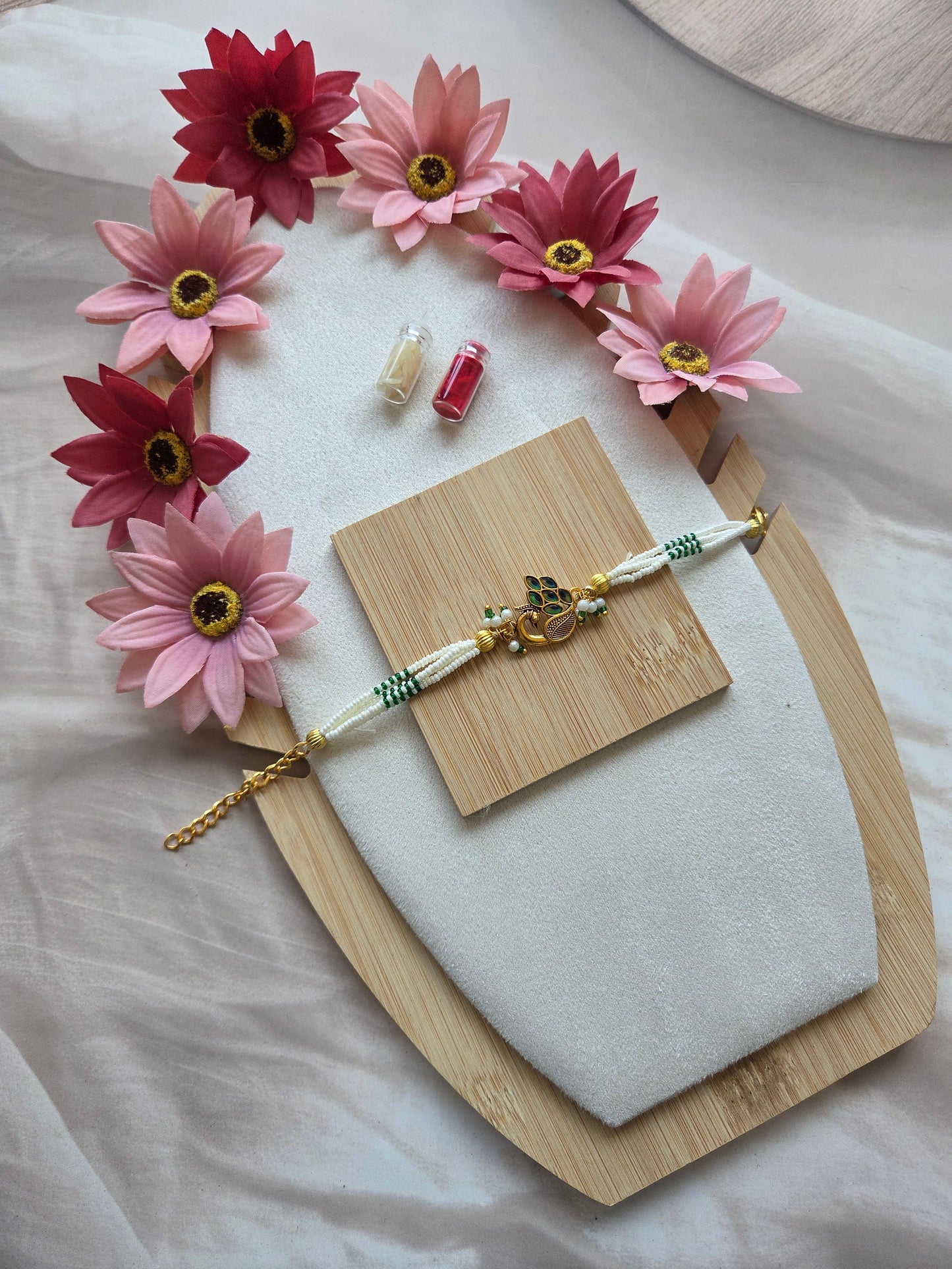 White moti bracelet