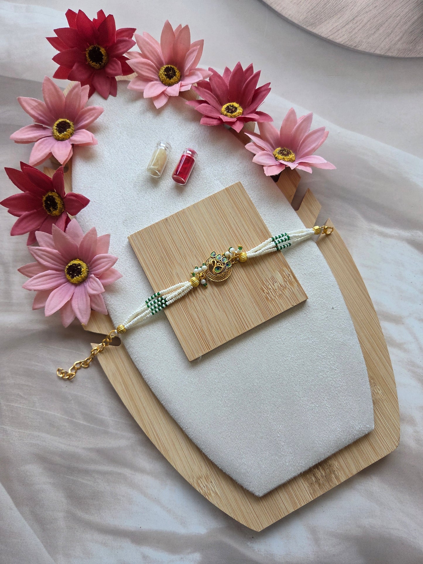 White moti bracelet