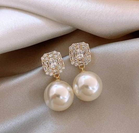 Luxury Pearl Drop Earrings – Crystal Stud Statement Earrings