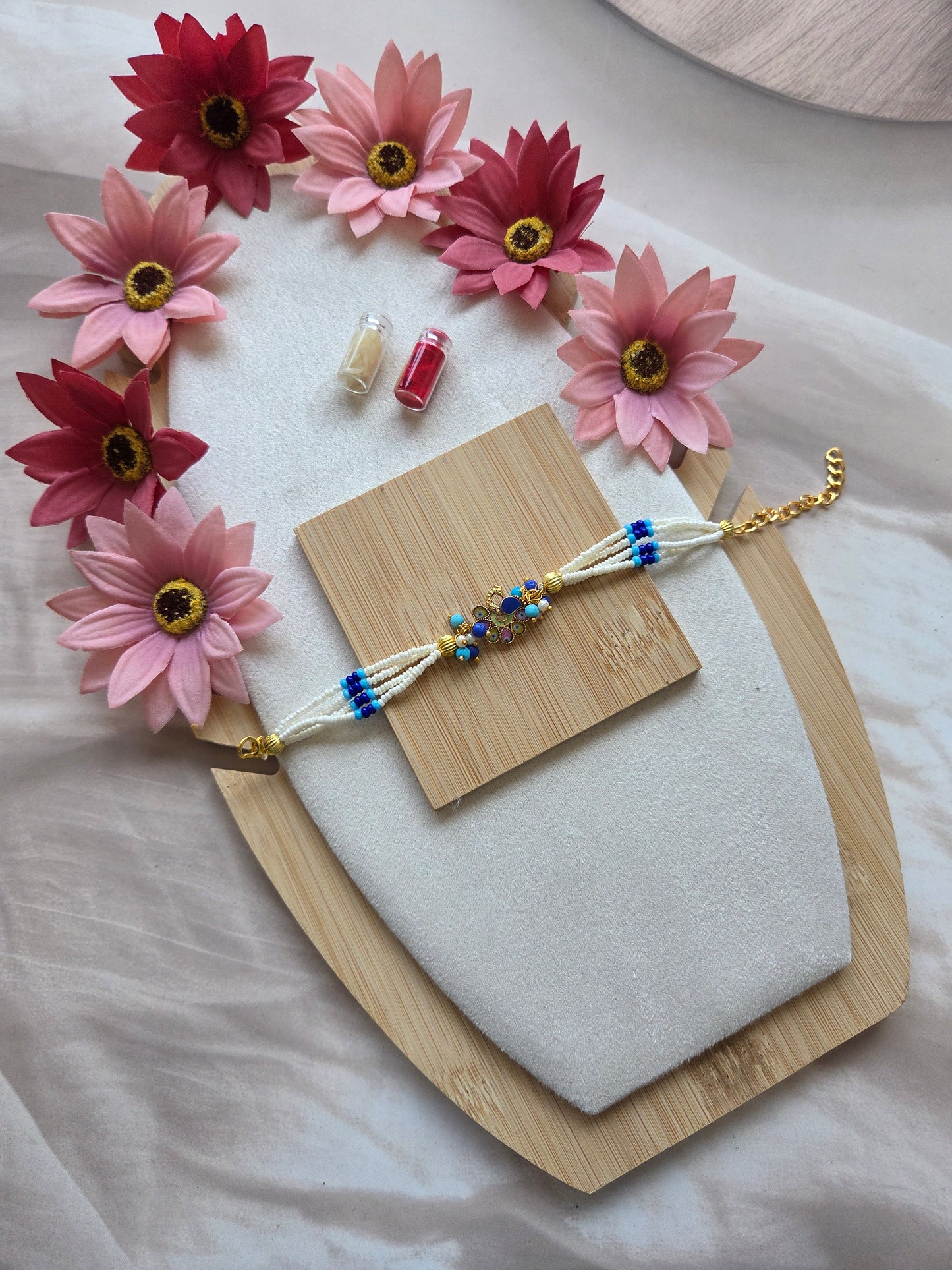 White moti bracelet