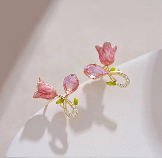 Pink Rose Floral Crystal Stud Earrings – Elegant Flower Design